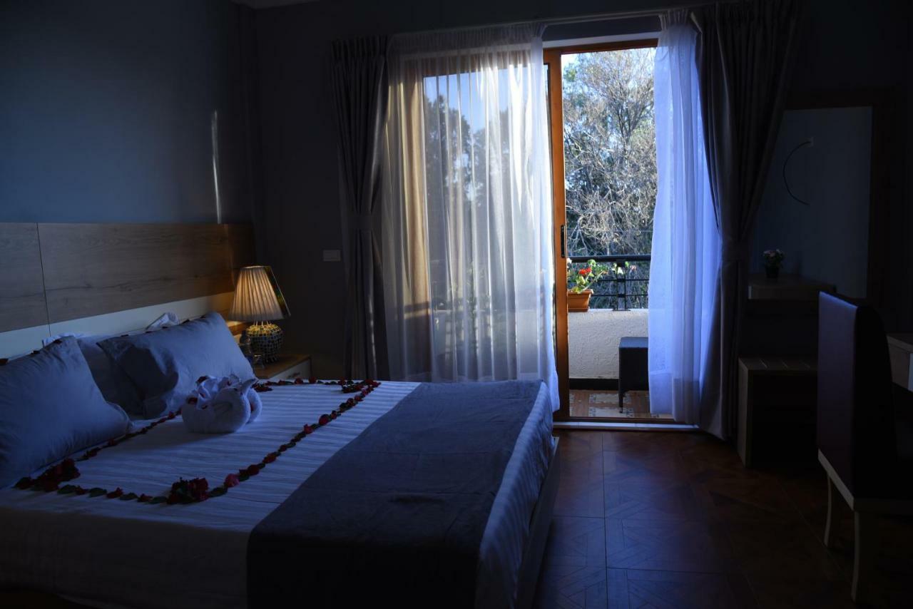 Inn Of The Four Sisters Гондер Екстериор снимка