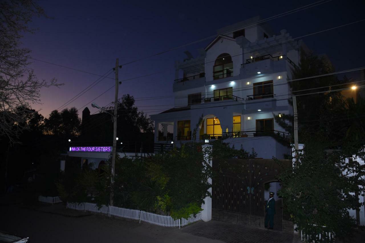 Inn Of The Four Sisters Гондер Екстериор снимка